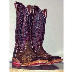 ARIAT Vaquera square toe boots